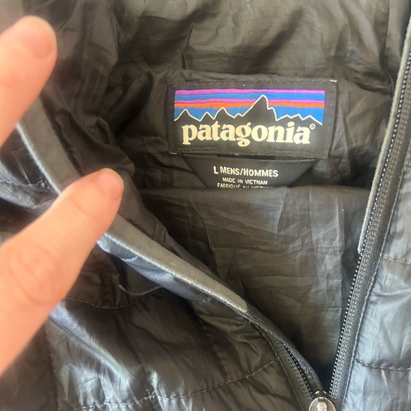 Men’s Patagonia Nano Puff Black Quilted Jacket - Picture 3 of 7